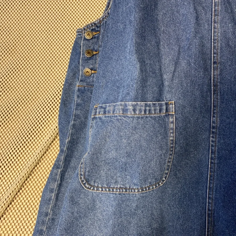 Vintage Arizona Jumper Dress 20W Blue Denim Knee Length Front Pockets Overall - Picture 3 of 6